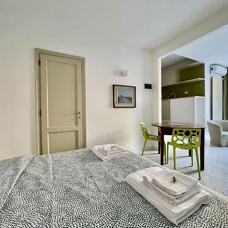 Modern Apartment Navigli Milan Exterior photo