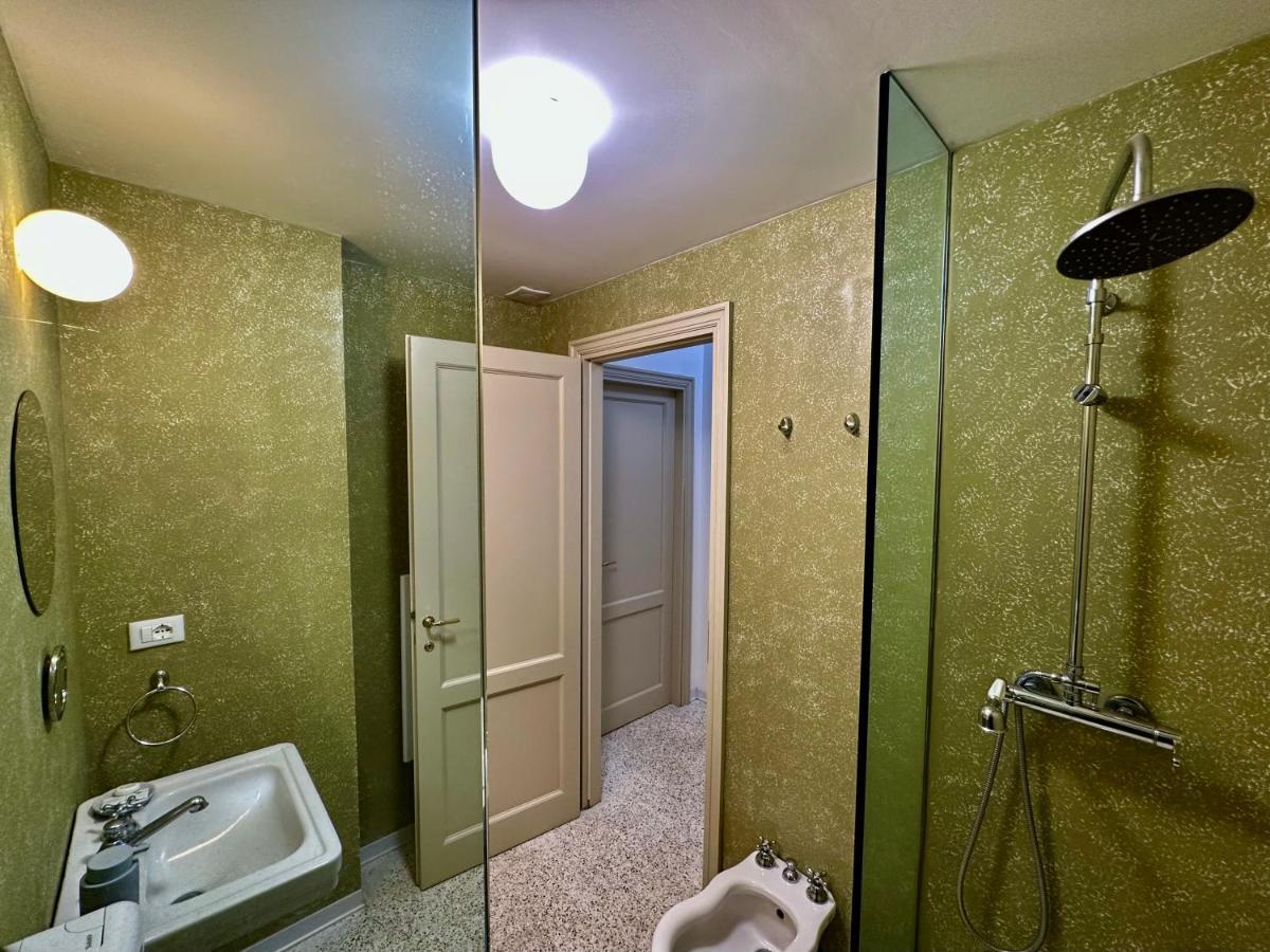 Modern Apartment Navigli Milan Exterior photo